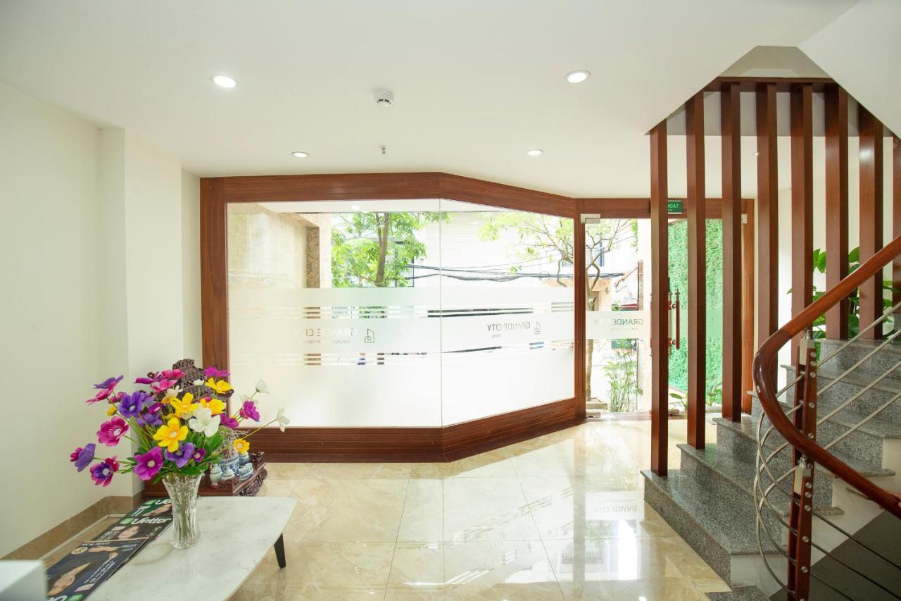 Apartment Sumitomo10 - Lane 12 Dao Tan Street Hanoi