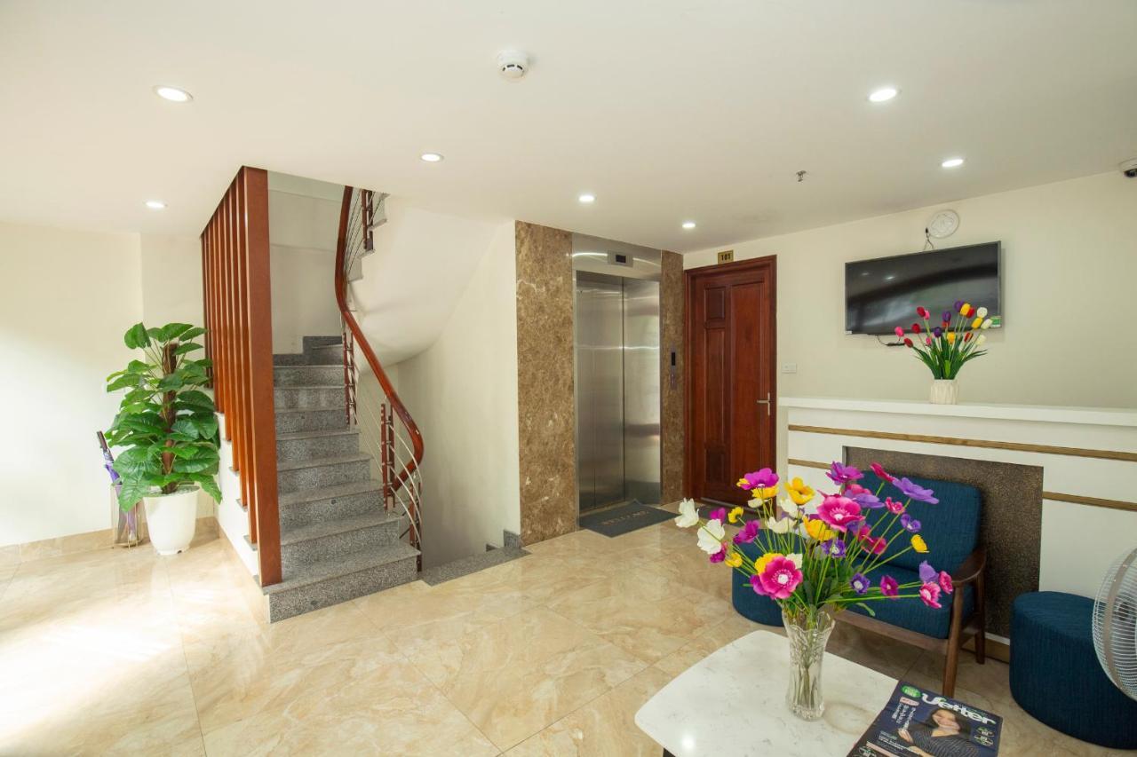 Sumitomo10 - Lane 12 Dao Tan Street * Hanoi