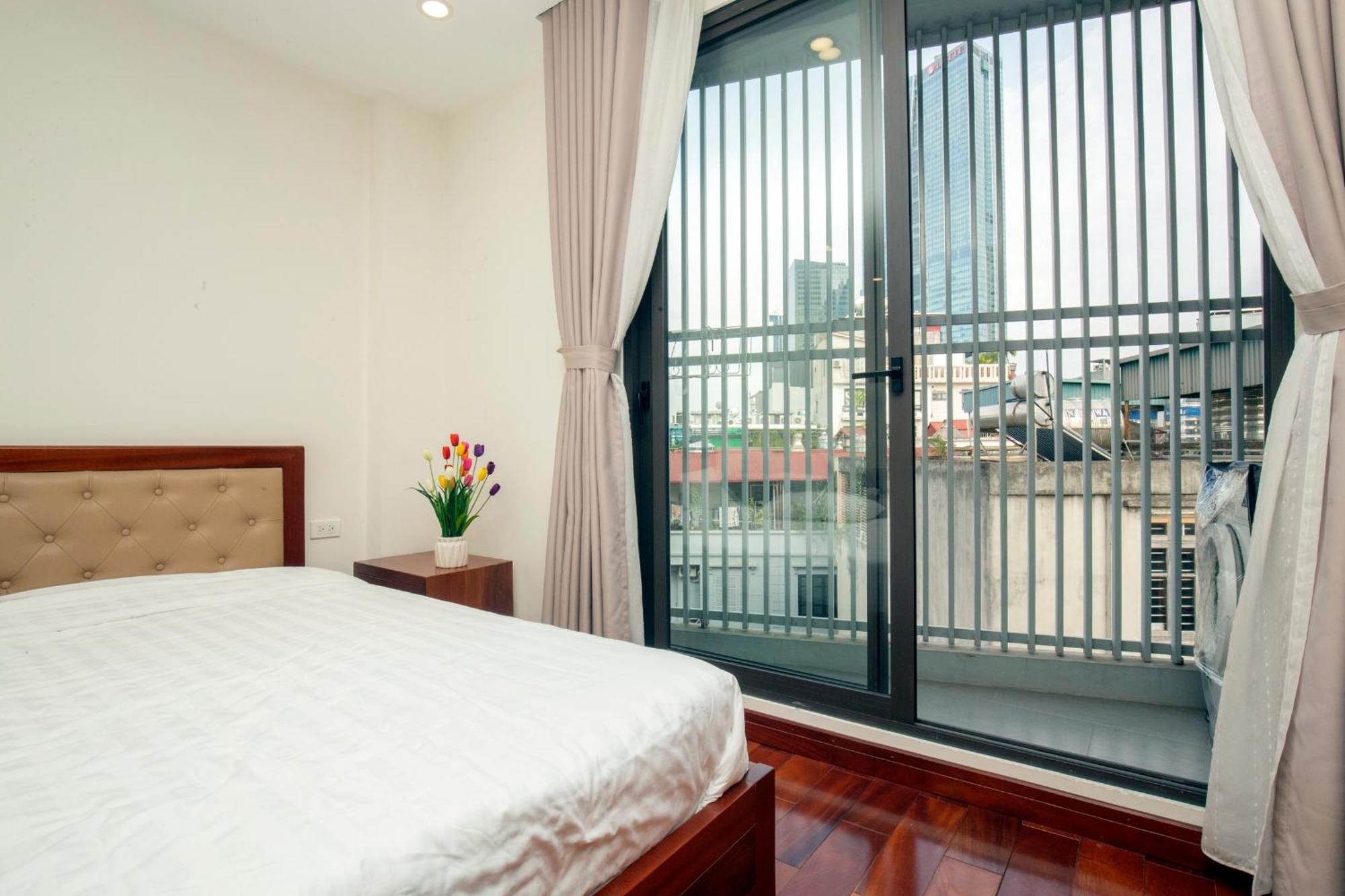 Apartment Sumitomo10 - Lane 12 Dao Tan Street