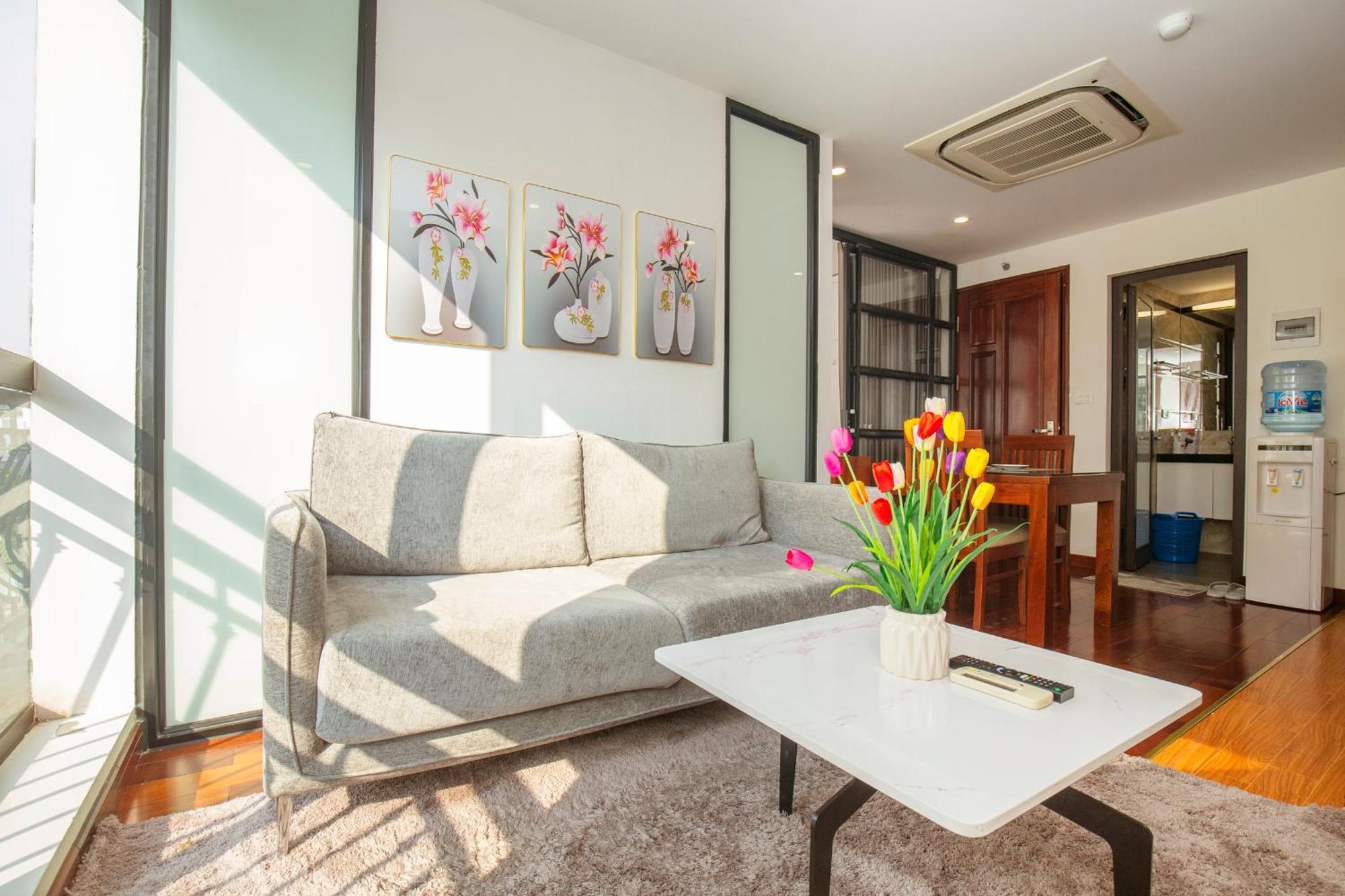 Sumitomo10 - Lane 12 Dao Tan Street Apartment